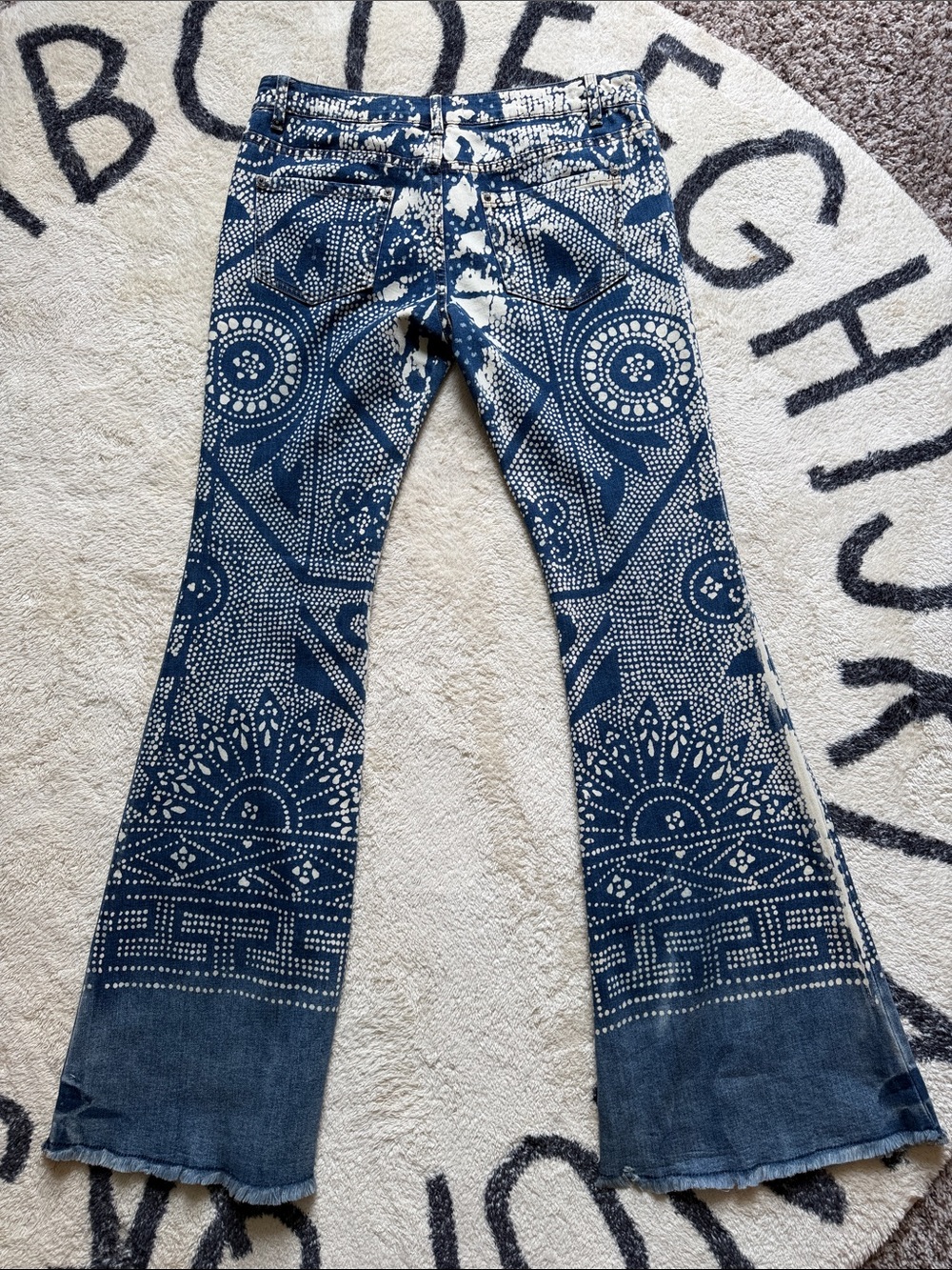 Free People Discharge Bali flare jeans “Malaya” print Size 30 - Picture 4 of 11